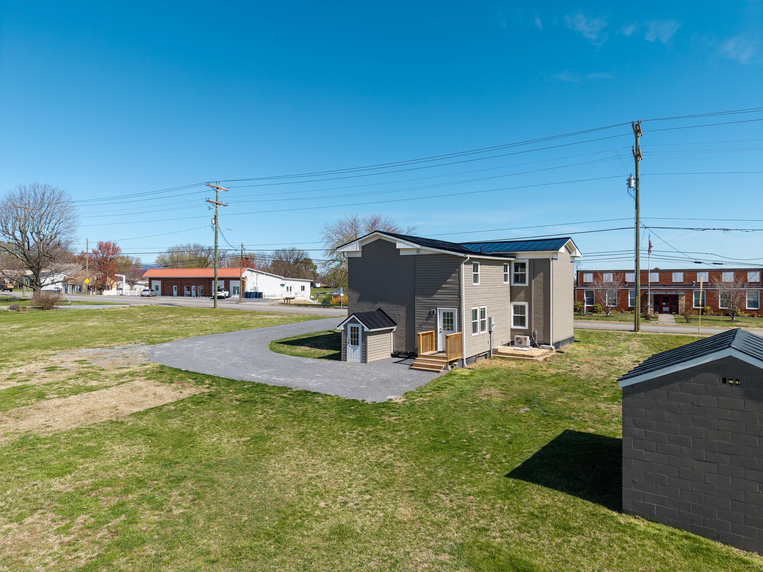 773 W MAIN ST, STANLEY, Virginia 22851, 5 Bedrooms Bedrooms, ,3 BathroomsBathrooms,Residential,773 W MAIN ST,674855 MLS # 674855