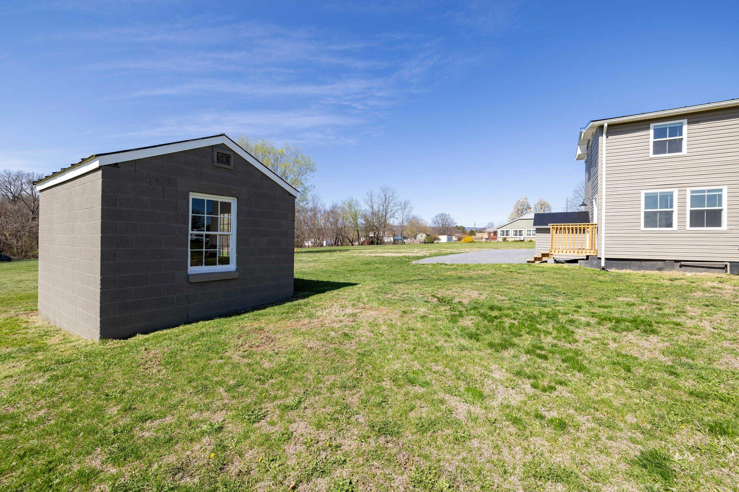 773 W MAIN ST, STANLEY, Virginia 22851, 5 Bedrooms Bedrooms, ,3 BathroomsBathrooms,Residential,773 W MAIN ST,674855 MLS # 674855