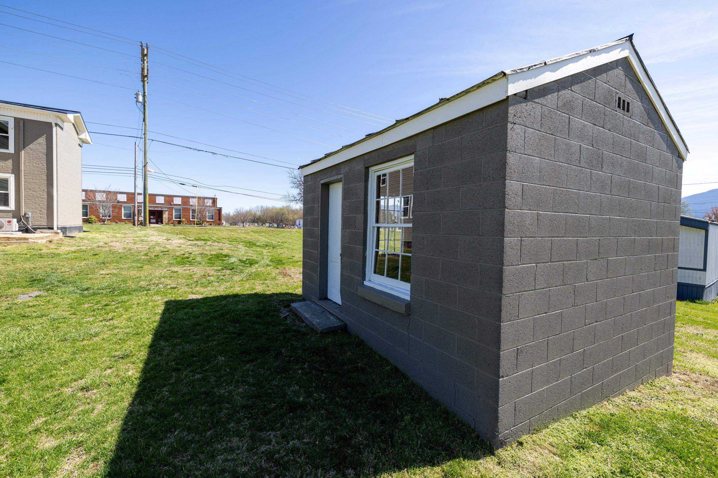 773 W MAIN ST, STANLEY, Virginia 22851, 5 Bedrooms Bedrooms, ,3 BathroomsBathrooms,Residential,773 W MAIN ST,674855 MLS # 674855