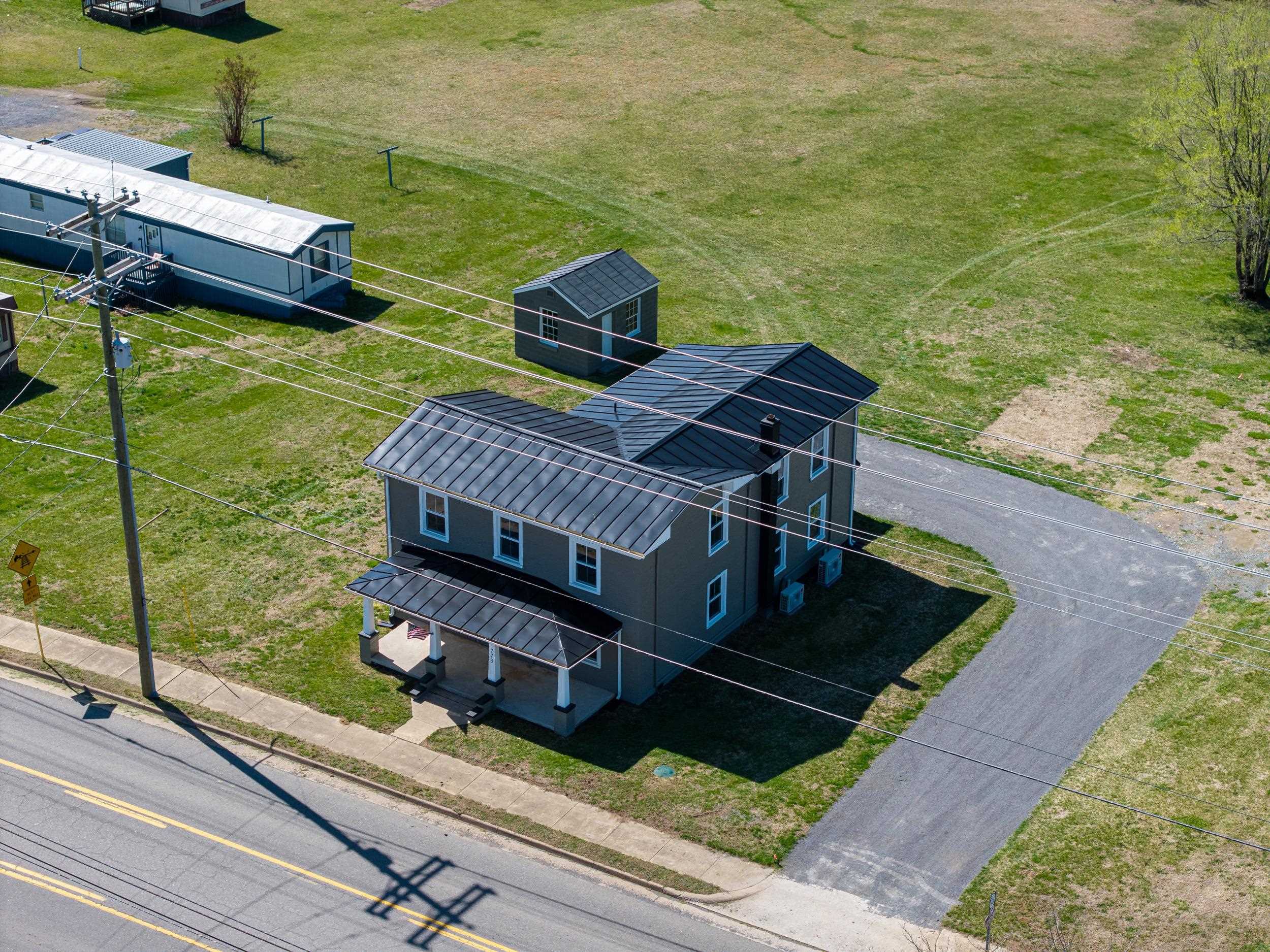 773 W MAIN ST, STANLEY, Virginia 22851, 5 Bedrooms Bedrooms, ,3 BathroomsBathrooms,Residential,773 W MAIN ST,674855 MLS # 674855