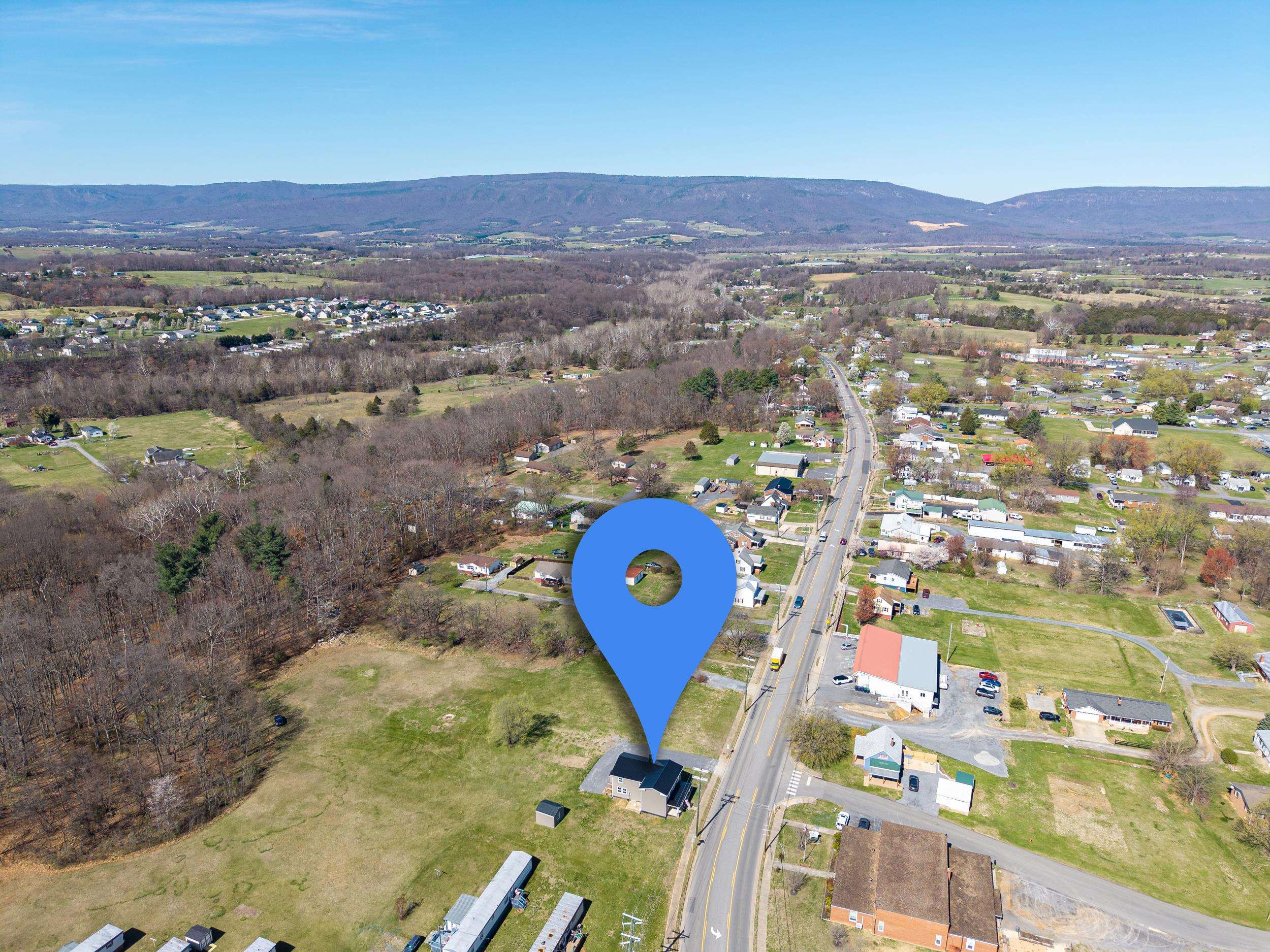 773 W MAIN ST, STANLEY, Virginia 22851, 5 Bedrooms Bedrooms, ,3 BathroomsBathrooms,Residential,773 W MAIN ST,674855 MLS # 674855