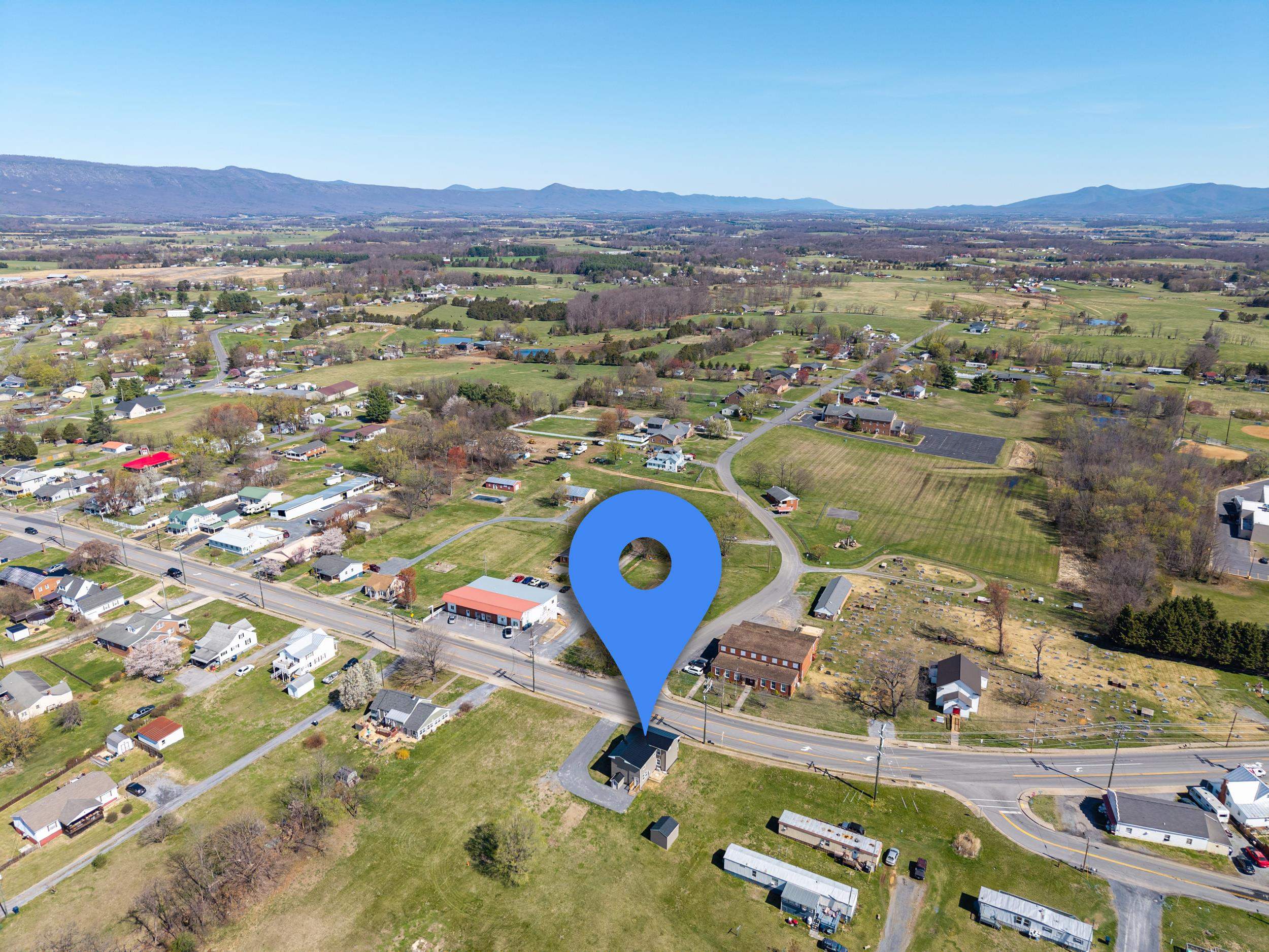 773 W MAIN ST, STANLEY, Virginia 22851, 5 Bedrooms Bedrooms, ,3 BathroomsBathrooms,Residential,773 W MAIN ST,674855 MLS # 674855