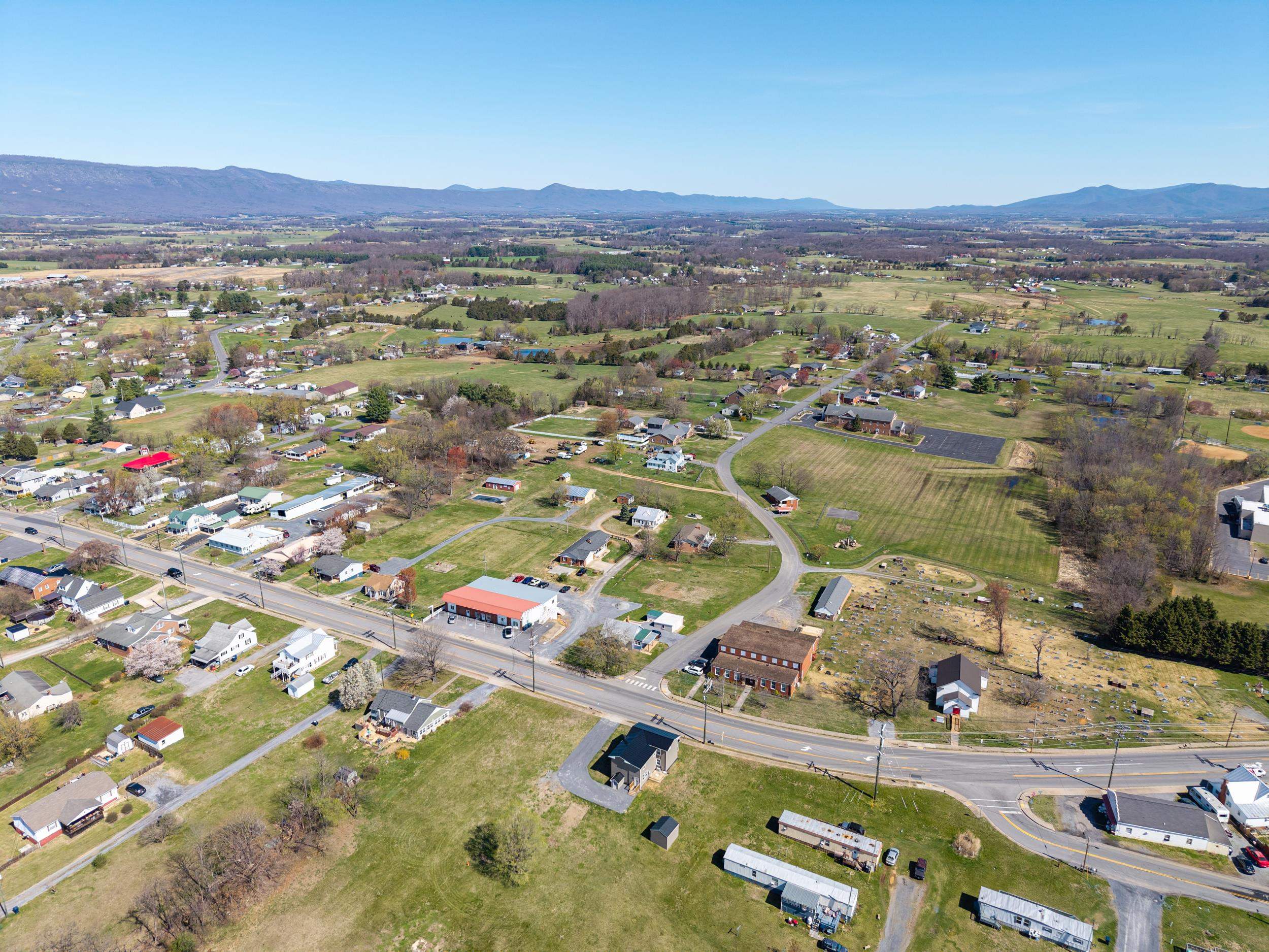 773 W MAIN ST, STANLEY, Virginia 22851, 5 Bedrooms Bedrooms, ,3 BathroomsBathrooms,Residential,773 W MAIN ST,674855 MLS # 674855