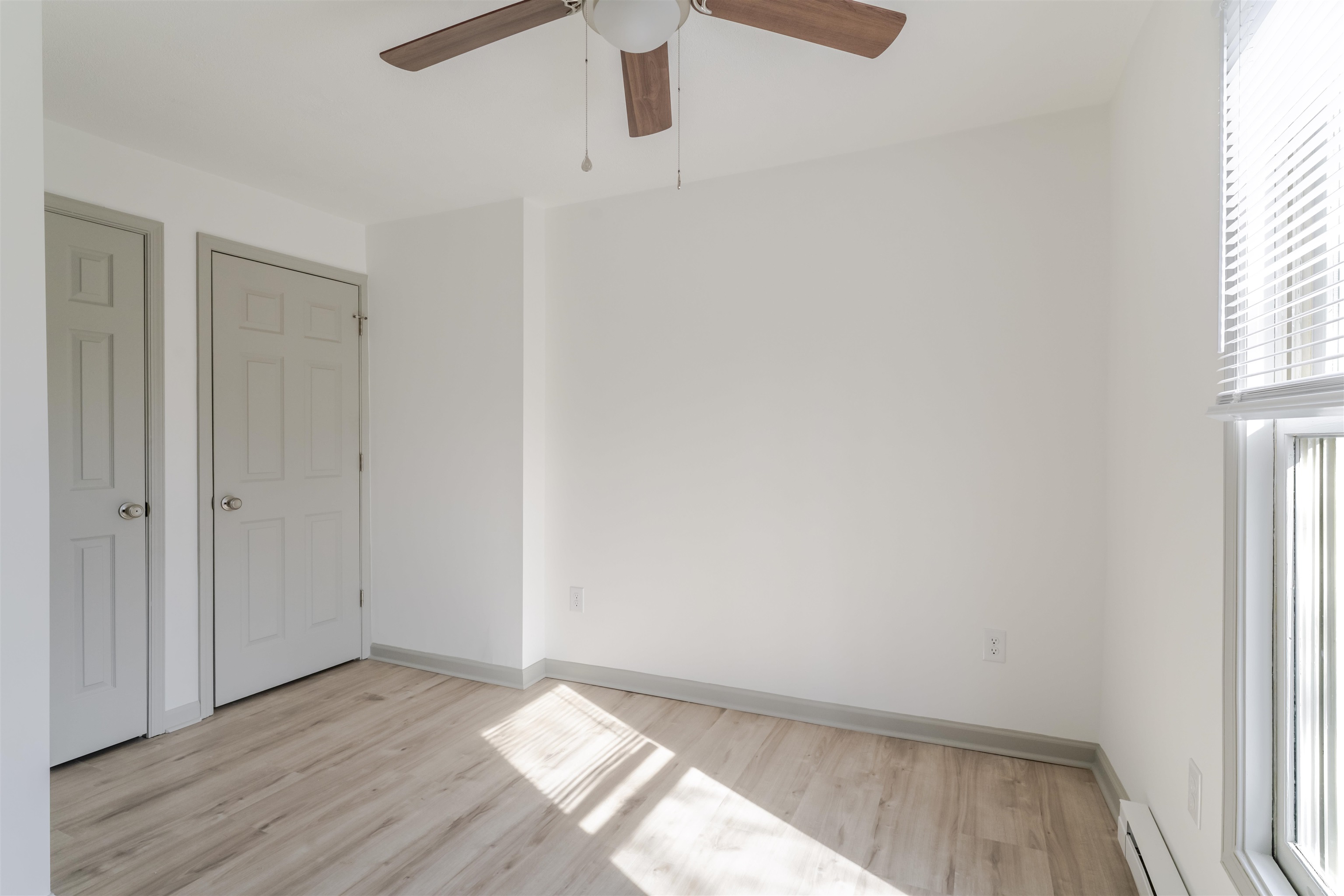 413 N CHARLOTTE AVE, WAYNESBORO, Virginia 22980, ,Residential,413 N CHARLOTTE AVE,674883 MLS # 674883