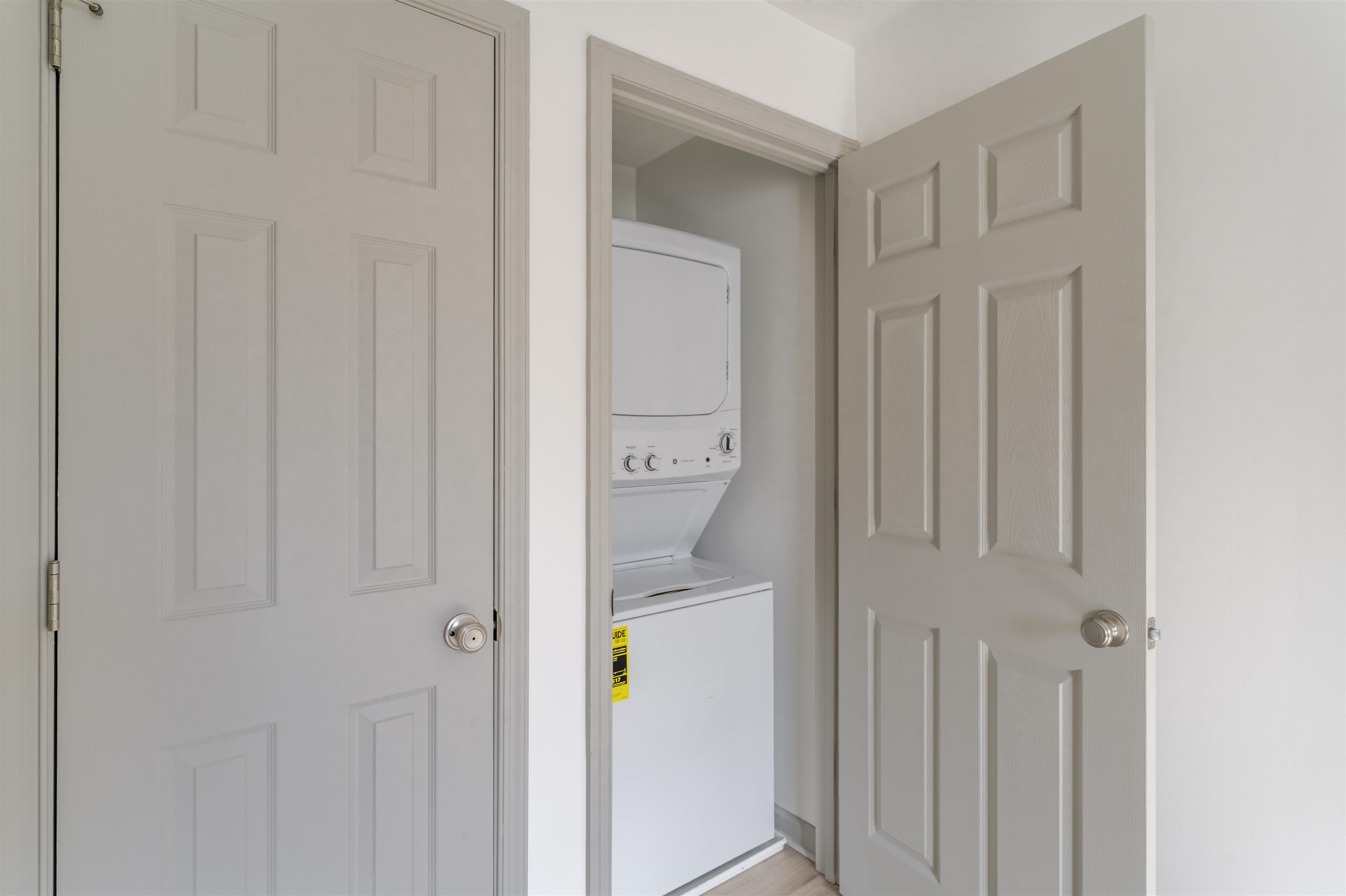 413 N CHARLOTTE AVE, WAYNESBORO, Virginia 22980, ,Residential,413 N CHARLOTTE AVE,674883 MLS # 674883