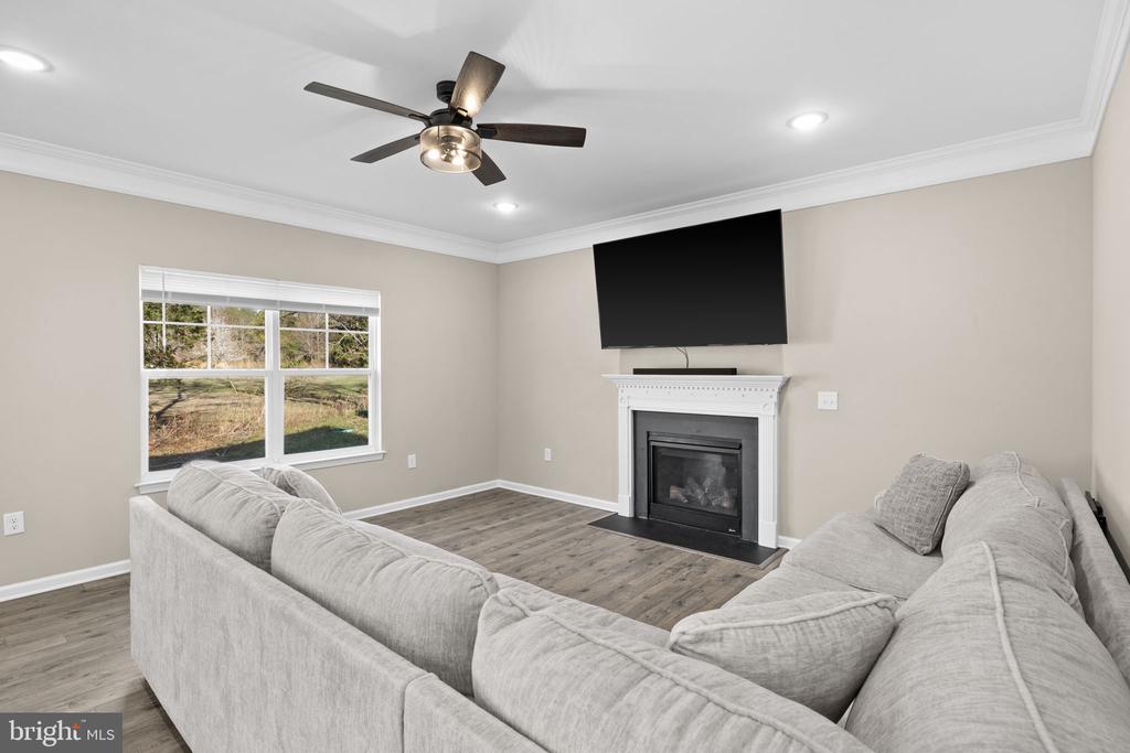 5835 SMITH STATION RD, FREDERICKSBURG, Virginia 22407, 3 Bedrooms Bedrooms, ,2 BathroomsBathrooms,Residential,5835 SMITH STATION RD,VASP2040124 MLS # VASP2040124