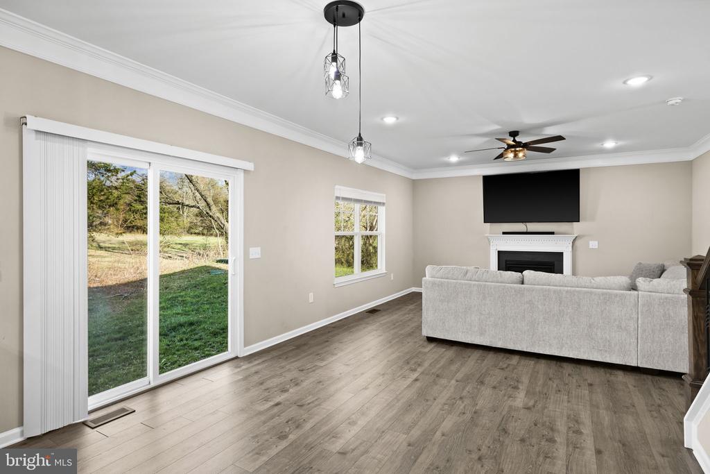 5835 SMITH STATION RD, FREDERICKSBURG, Virginia 22407, 3 Bedrooms Bedrooms, ,2 BathroomsBathrooms,Residential,5835 SMITH STATION RD,VASP2040124 MLS # VASP2040124