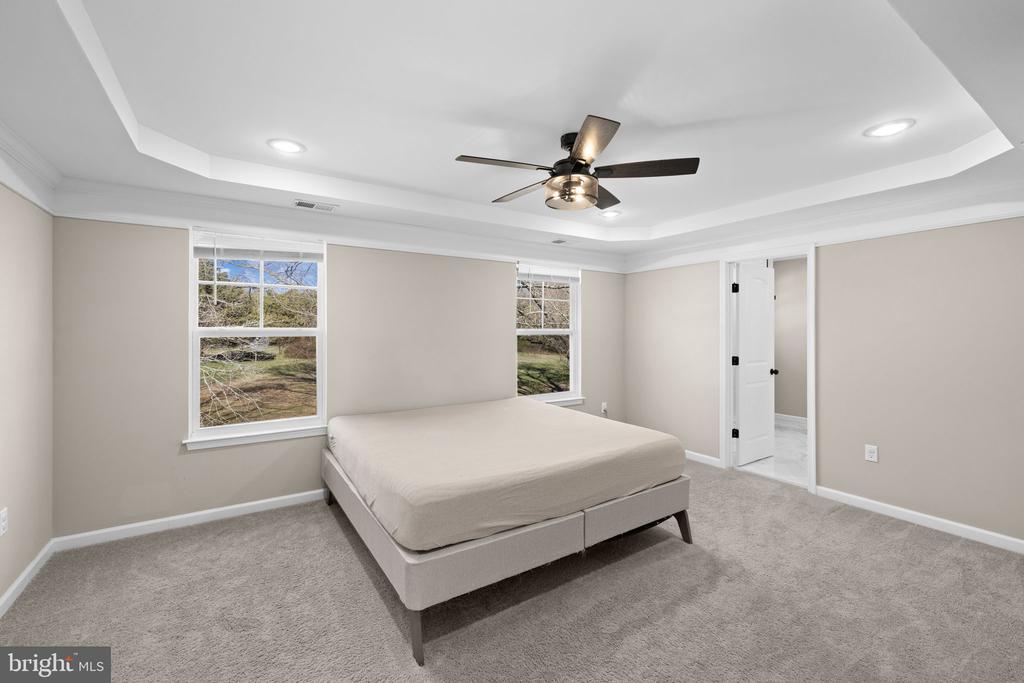 5835 SMITH STATION RD, FREDERICKSBURG, Virginia 22407, 3 Bedrooms Bedrooms, ,2 BathroomsBathrooms,Residential,5835 SMITH STATION RD,VASP2040124 MLS # VASP2040124