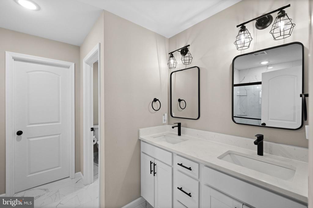 5835 SMITH STATION RD, FREDERICKSBURG, Virginia 22407, 3 Bedrooms Bedrooms, ,2 BathroomsBathrooms,Residential,5835 SMITH STATION RD,VASP2040124 MLS # VASP2040124