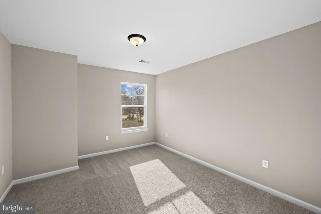 5835 SMITH STATION RD, FREDERICKSBURG, Virginia 22407, 3 Bedrooms Bedrooms, ,2 BathroomsBathrooms,Residential,5835 SMITH STATION RD,VASP2040124 MLS # VASP2040124