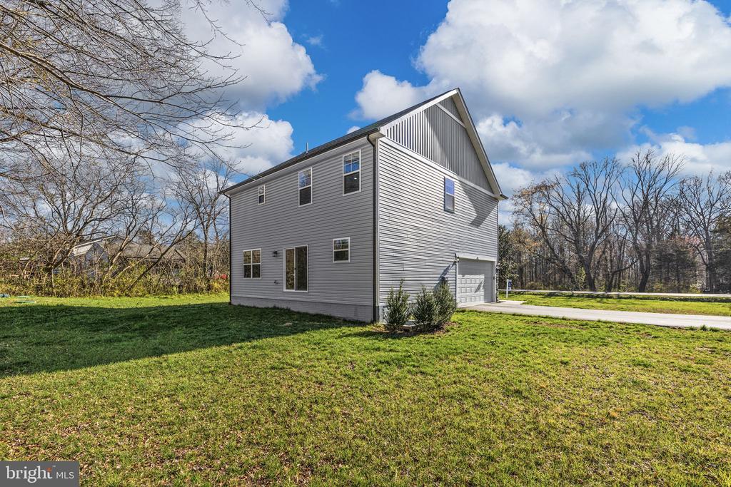 5835 SMITH STATION RD, FREDERICKSBURG, Virginia 22407, 3 Bedrooms Bedrooms, ,2 BathroomsBathrooms,Residential,5835 SMITH STATION RD,VASP2040124 MLS # VASP2040124