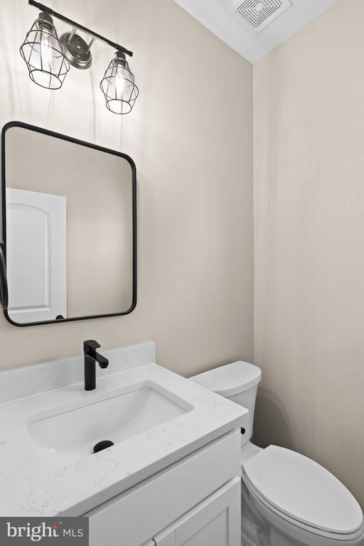 5835 SMITH STATION RD, FREDERICKSBURG, Virginia 22407, 3 Bedrooms Bedrooms, ,2 BathroomsBathrooms,Residential,5835 SMITH STATION RD,VASP2040124 MLS # VASP2040124