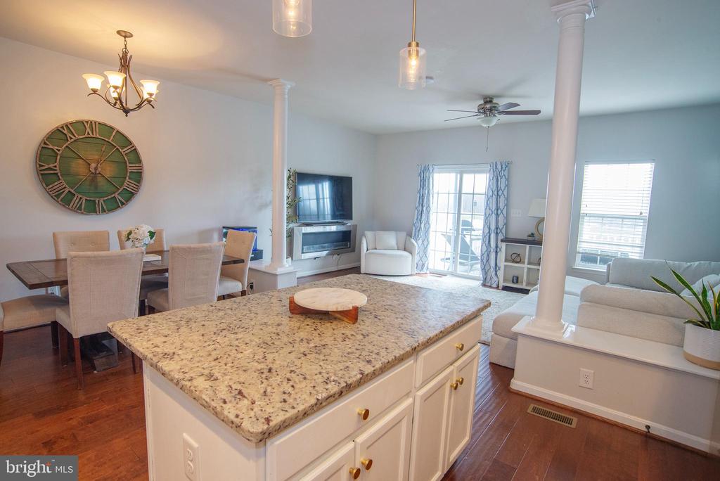 10216 OSAGE DR, FREDERICKSBURG, Virginia 22408, 4 Bedrooms Bedrooms, ,3 BathroomsBathrooms,Residential,10216 OSAGE DR,VASP2040326 MLS # VASP2040326