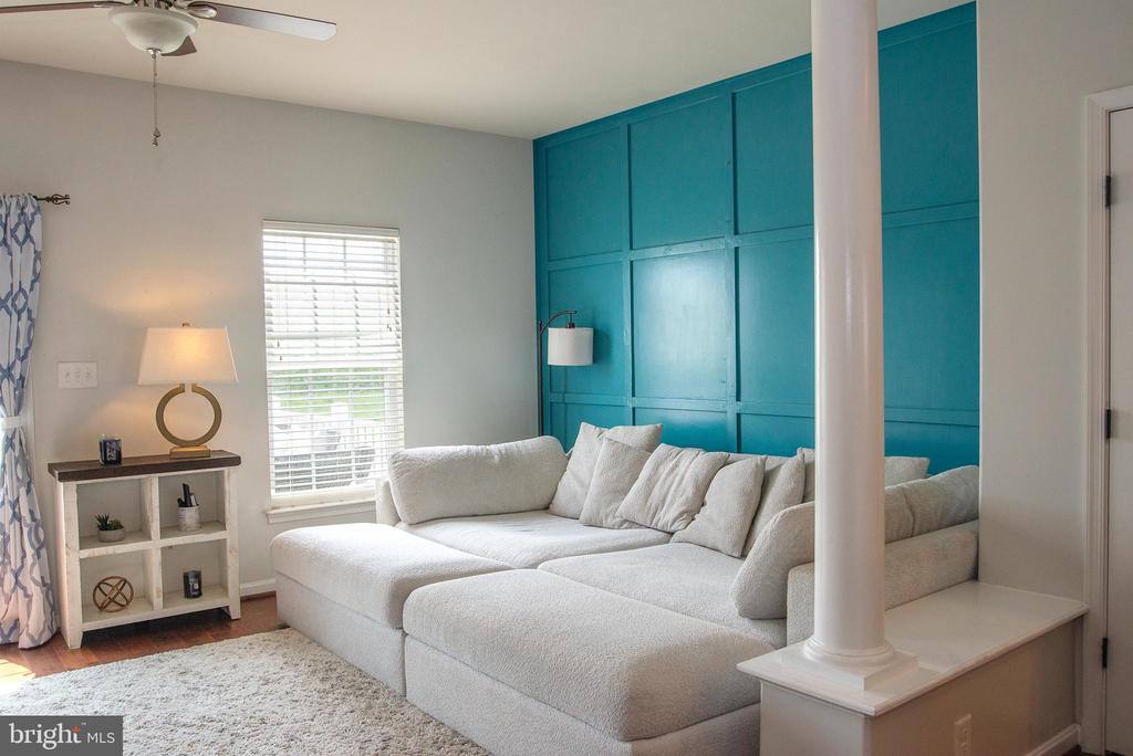 10216 OSAGE DR, FREDERICKSBURG, Virginia 22408, 4 Bedrooms Bedrooms, ,3 BathroomsBathrooms,Residential,10216 OSAGE DR,VASP2040326 MLS # VASP2040326