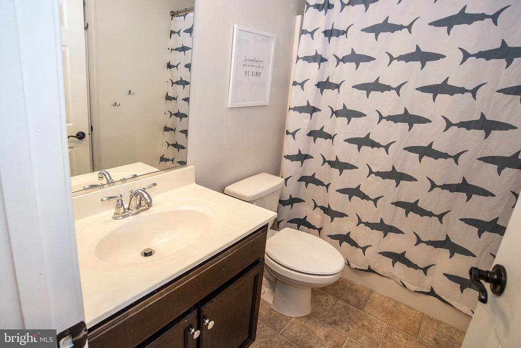 10216 OSAGE DR, FREDERICKSBURG, Virginia 22408, 4 Bedrooms Bedrooms, ,3 BathroomsBathrooms,Residential,10216 OSAGE DR,VASP2040326 MLS # VASP2040326