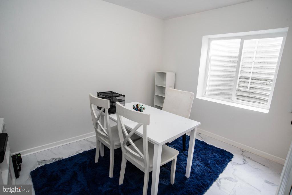 10216 OSAGE DR, FREDERICKSBURG, Virginia 22408, 4 Bedrooms Bedrooms, ,3 BathroomsBathrooms,Residential,10216 OSAGE DR,VASP2040326 MLS # VASP2040326