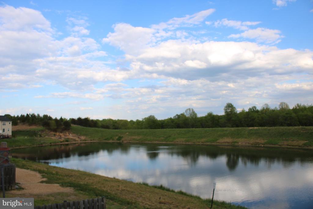 10216 OSAGE DR, FREDERICKSBURG, Virginia 22408, 4 Bedrooms Bedrooms, ,3 BathroomsBathrooms,Residential,10216 OSAGE DR,VASP2040326 MLS # VASP2040326