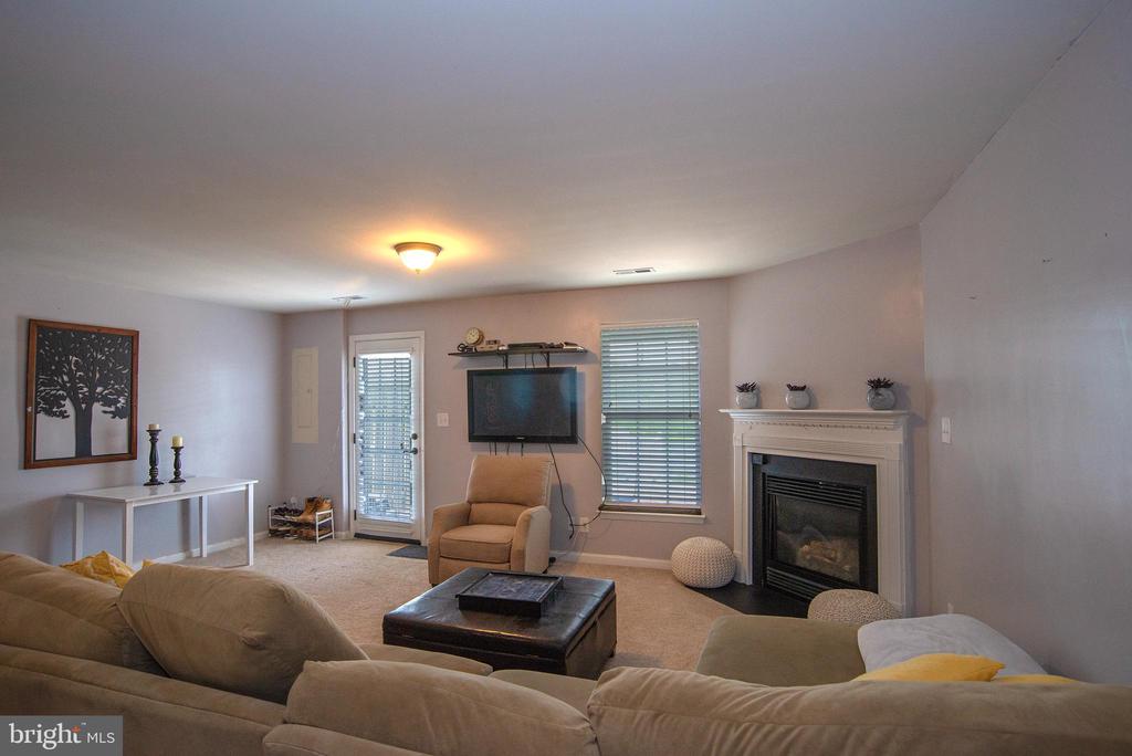 10216 OSAGE DR, FREDERICKSBURG, Virginia 22408, 4 Bedrooms Bedrooms, ,3 BathroomsBathrooms,Residential,10216 OSAGE DR,VASP2040326 MLS # VASP2040326