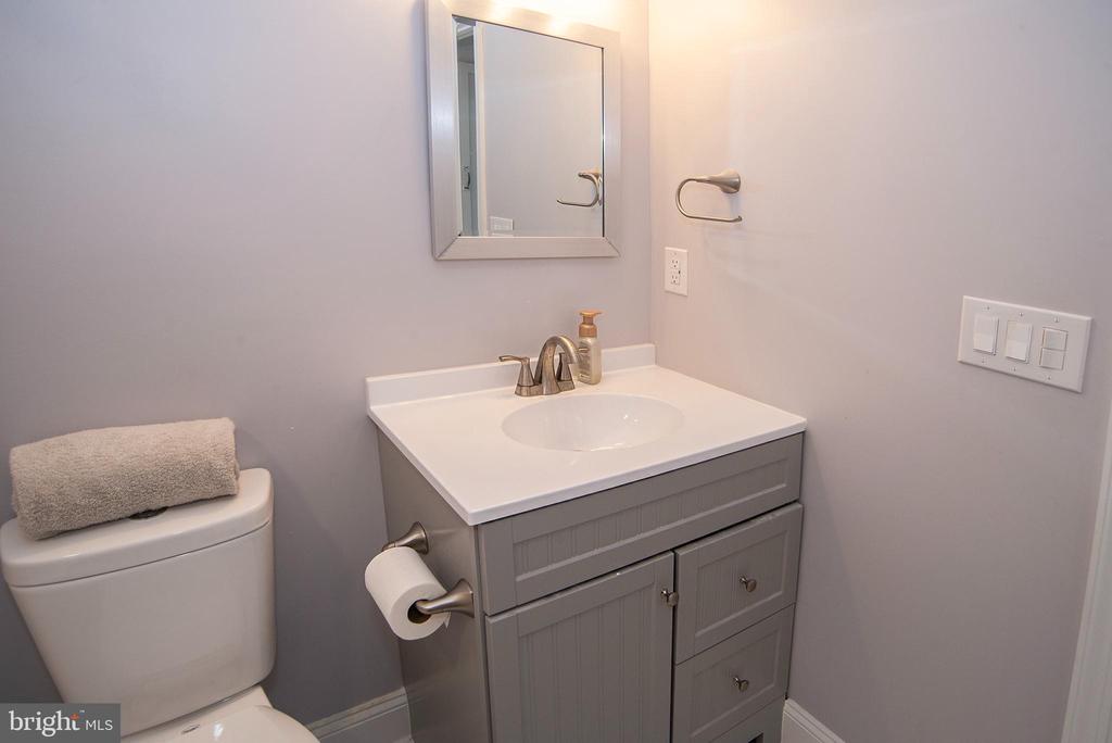 10216 OSAGE DR, FREDERICKSBURG, Virginia 22408, 4 Bedrooms Bedrooms, ,3 BathroomsBathrooms,Residential,10216 OSAGE DR,VASP2040326 MLS # VASP2040326