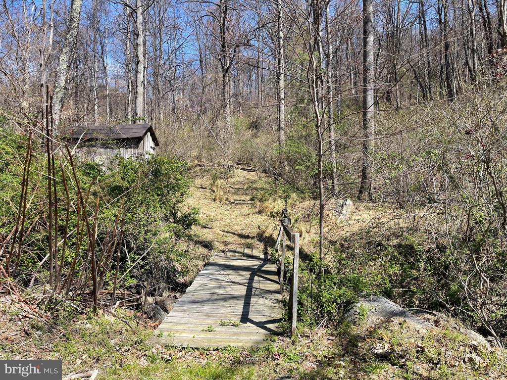 4100 HEARDS LN, AFTON, Virginia 22920, 3 Bedrooms Bedrooms, ,Residential,4100 HEARDS LN,VAAB2001172 MLS # VAAB2001172