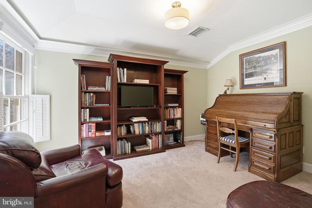 11608 LONGSTREET DR, SPOTSYLVANIA, Virginia 22551, 4 Bedrooms Bedrooms, ,2 BathroomsBathrooms,Residential,11608 LONGSTREET DR,VASP2039728 MLS # VASP2039728