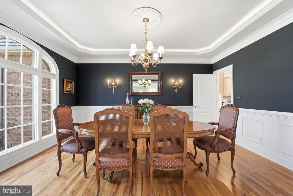 11608 LONGSTREET DR, SPOTSYLVANIA, Virginia 22551, 4 Bedrooms Bedrooms, ,2 BathroomsBathrooms,Residential,11608 LONGSTREET DR,VASP2039728 MLS # VASP2039728