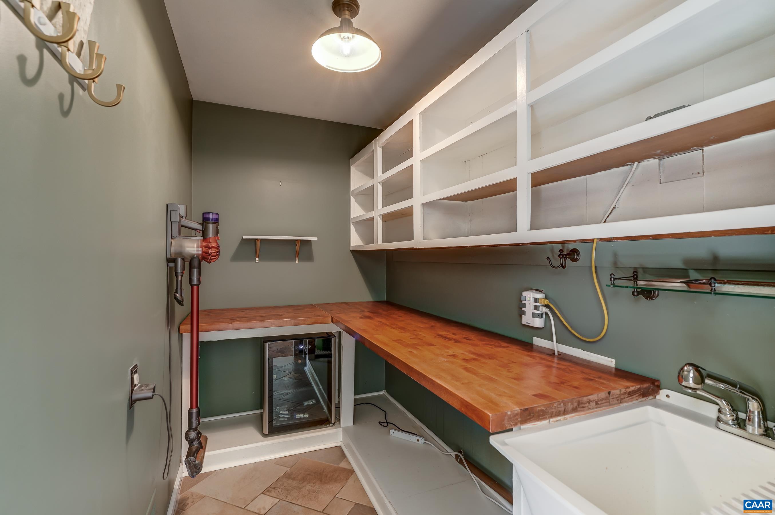 1416 LESTER DR, CHARLOTTESVILLE, Virginia 22901, 5 Bedrooms Bedrooms, ,4 BathroomsBathrooms,Residential,1416 LESTER DR,674733 MLS # 674733 1416 LESTER DR, CHARLOTTESVILLE, Virginia 22901, 5 Bedrooms Bedrooms, ,4 BathroomsBathrooms,Residential,1416 LESTER DR,674733 MLS # 674733