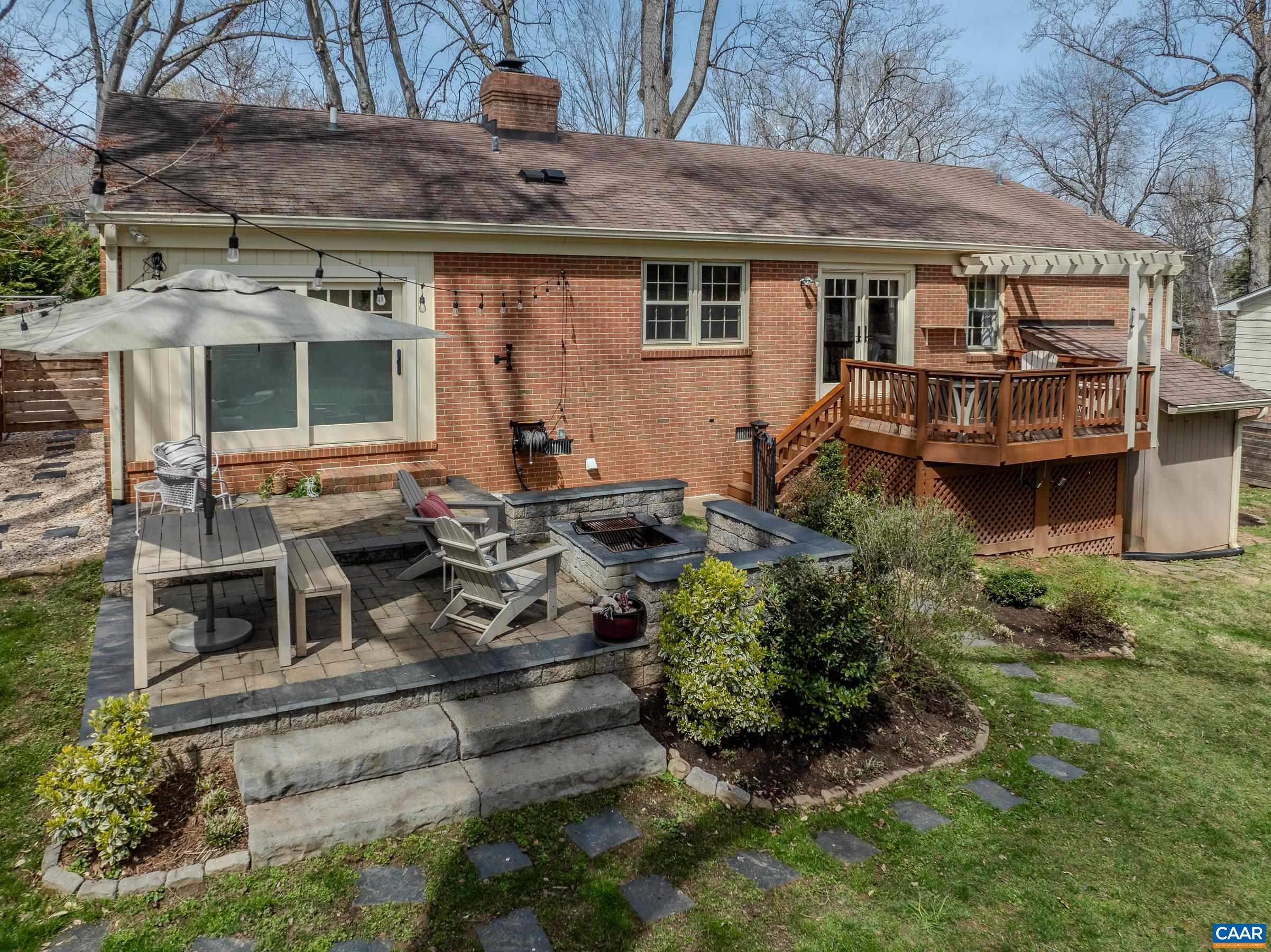 Great entertaining and play space! Great entertaining and play space!