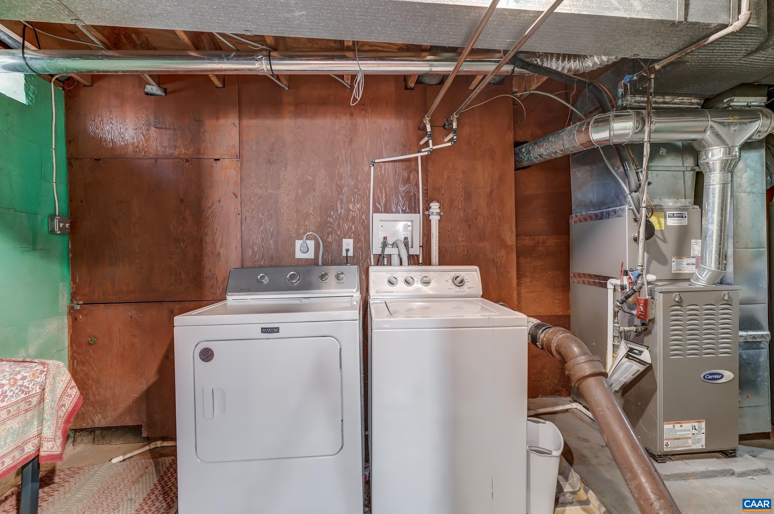 1416 LESTER DR, CHARLOTTESVILLE, Virginia 22901, 5 Bedrooms Bedrooms, ,4 BathroomsBathrooms,Residential,1416 LESTER DR,674733 MLS # 674733 1416 LESTER DR, CHARLOTTESVILLE, Virginia 22901, 5 Bedrooms Bedrooms, ,4 BathroomsBathrooms,Residential,1416 LESTER DR,674733 MLS # 674733