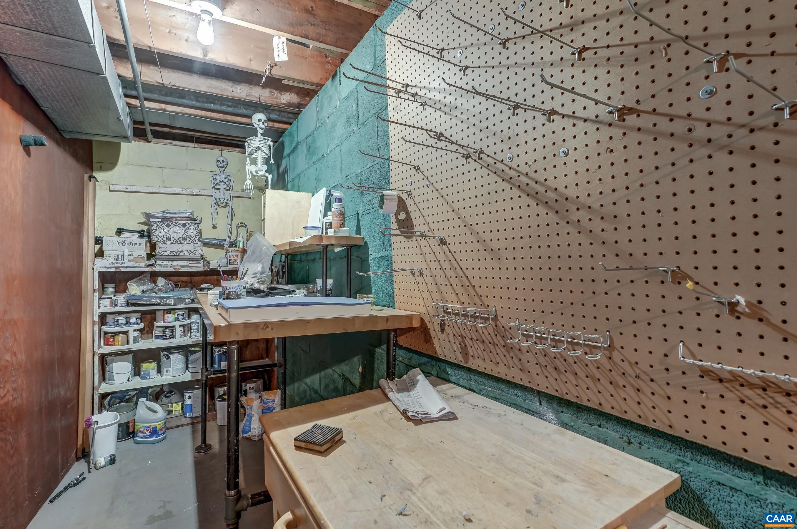 1416 LESTER DR, CHARLOTTESVILLE, Virginia 22901, 5 Bedrooms Bedrooms, ,4 BathroomsBathrooms,Residential,1416 LESTER DR,674733 MLS # 674733 1416 LESTER DR, CHARLOTTESVILLE, Virginia 22901, 5 Bedrooms Bedrooms, ,4 BathroomsBathrooms,Residential,1416 LESTER DR,674733 MLS # 674733