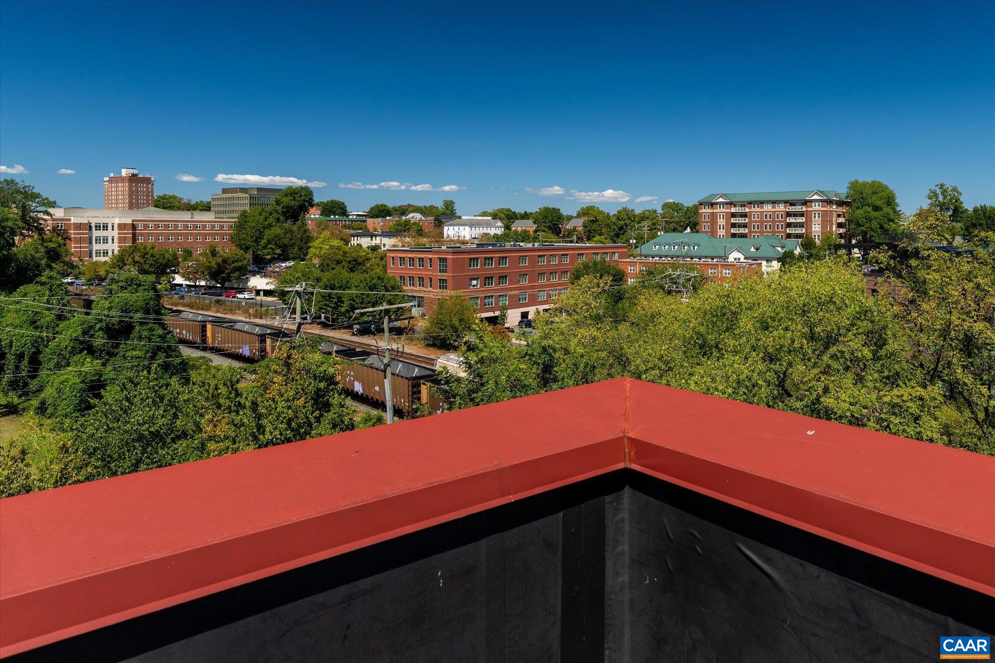 202 DOUGLAS AVE, CHARLOTTESVILLE, Virginia 22902, 2 Bedrooms Bedrooms, ,2 BathroomsBathrooms,Residential,Belmont Penthouse,202 DOUGLAS AVE,674857 MLS # 674857