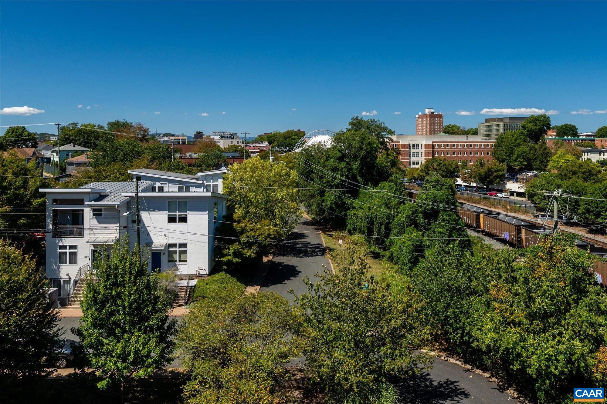 202 DOUGLAS AVE, CHARLOTTESVILLE, Virginia 22902, 2 Bedrooms Bedrooms, ,2 BathroomsBathrooms,Residential,Belmont Penthouse,202 DOUGLAS AVE,674857 MLS # 674857