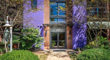 202 DOUGLAS AVE, CHARLOTTESVILLE, Virginia 22902, 2 Bedrooms Bedrooms, ,2 BathroomsBathrooms,Residential,Belmont Penthouse,202 DOUGLAS AVE,674857 MLS # 674857