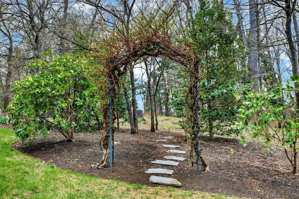 5 TRACE DR, STAUNTON, Virginia 24401, 4 Bedrooms Bedrooms, ,3 BathroomsBathrooms,Residential,5 TRACE DR,674859 MLS # 674859