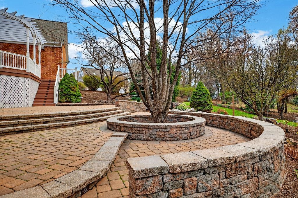 5 TRACE DR, STAUNTON, Virginia 24401, 4 Bedrooms Bedrooms, ,3 BathroomsBathrooms,Residential,5 TRACE DR,674859 MLS # 674859