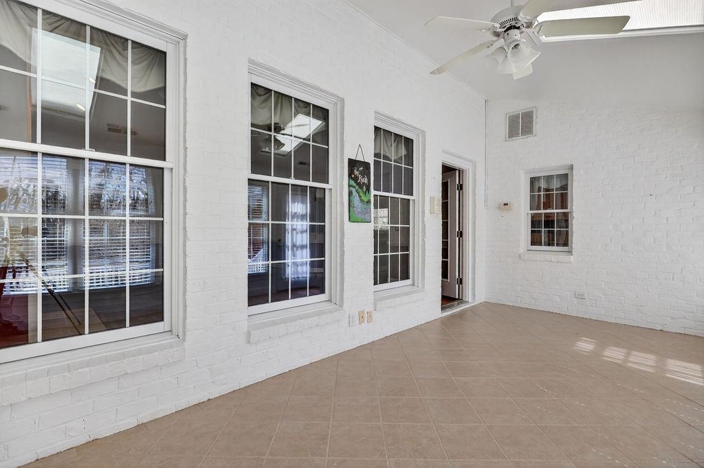 5 TRACE DR, STAUNTON, Virginia 24401, 4 Bedrooms Bedrooms, ,3 BathroomsBathrooms,Residential,5 TRACE DR,674859 MLS # 674859