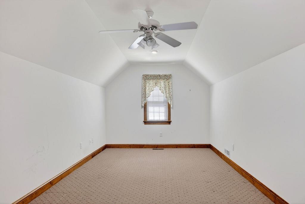 5 TRACE DR, STAUNTON, Virginia 24401, 4 Bedrooms Bedrooms, ,3 BathroomsBathrooms,Residential,5 TRACE DR,674859 MLS # 674859