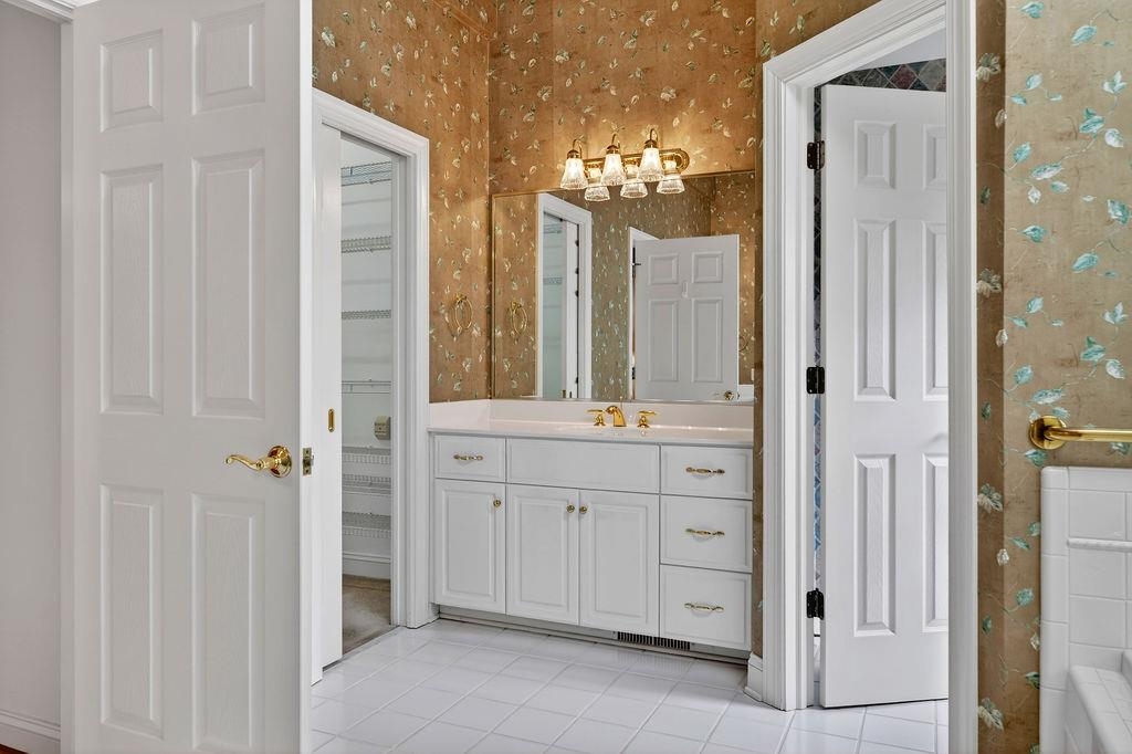 5 TRACE DR, STAUNTON, Virginia 24401, 4 Bedrooms Bedrooms, ,3 BathroomsBathrooms,Residential,5 TRACE DR,674859 MLS # 674859