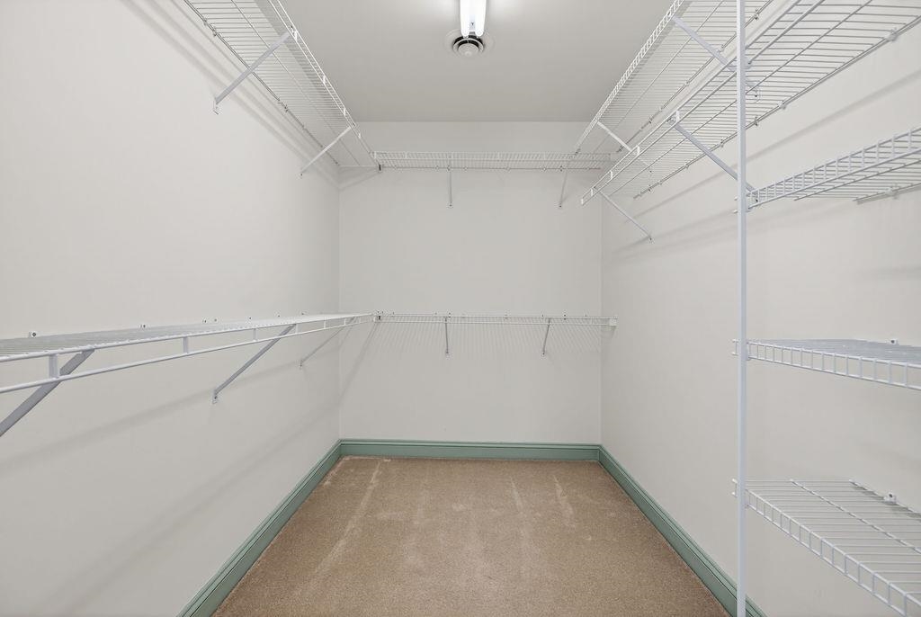 5 TRACE DR, STAUNTON, Virginia 24401, 4 Bedrooms Bedrooms, ,3 BathroomsBathrooms,Residential,5 TRACE DR,674859 MLS # 674859