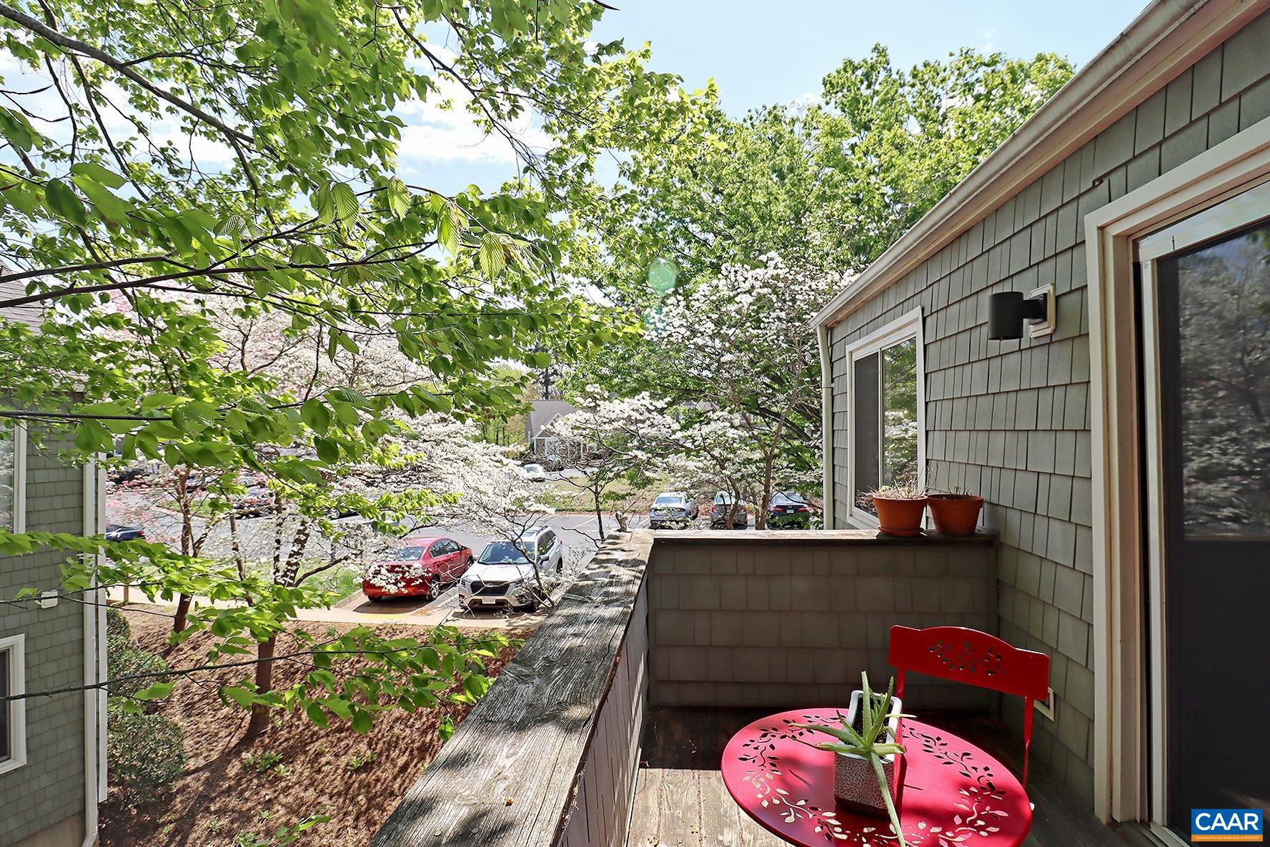 1242 CLIFDEN GREENE, CHARLOTTESVILLE, Virginia 22901, 3 Bedrooms Bedrooms, ,2 BathroomsBathrooms,Residential,1242 CLIFDEN GREENE,674865 MLS # 674865