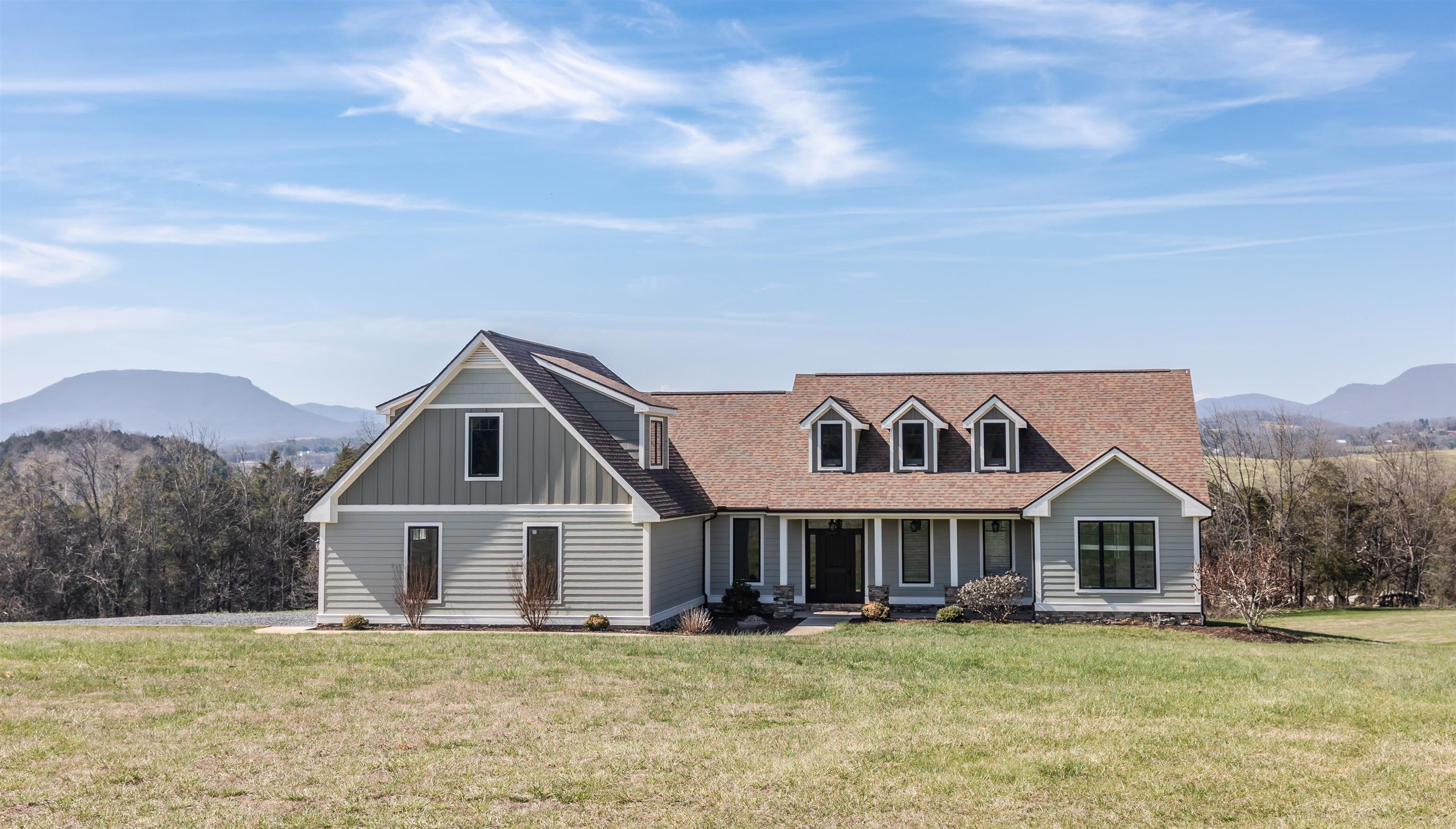 165 NE MARL RIDGE RD, LEXINGTON, Virginia 24450, 4 Bedrooms Bedrooms, ,3 BathroomsBathrooms,Residential,165 NE MARL RIDGE RD,674866 MLS # 674866