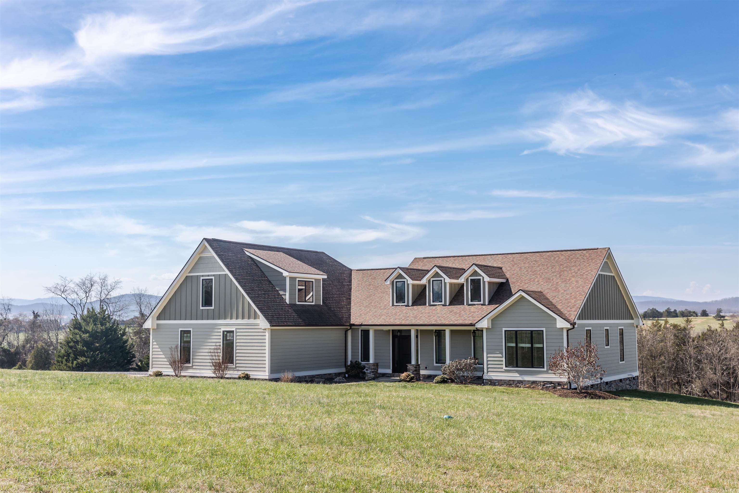 165 NE MARL RIDGE RD, LEXINGTON, Virginia 24450, 4 Bedrooms Bedrooms, ,3 BathroomsBathrooms,Residential,165 NE MARL RIDGE RD,674866 MLS # 674866