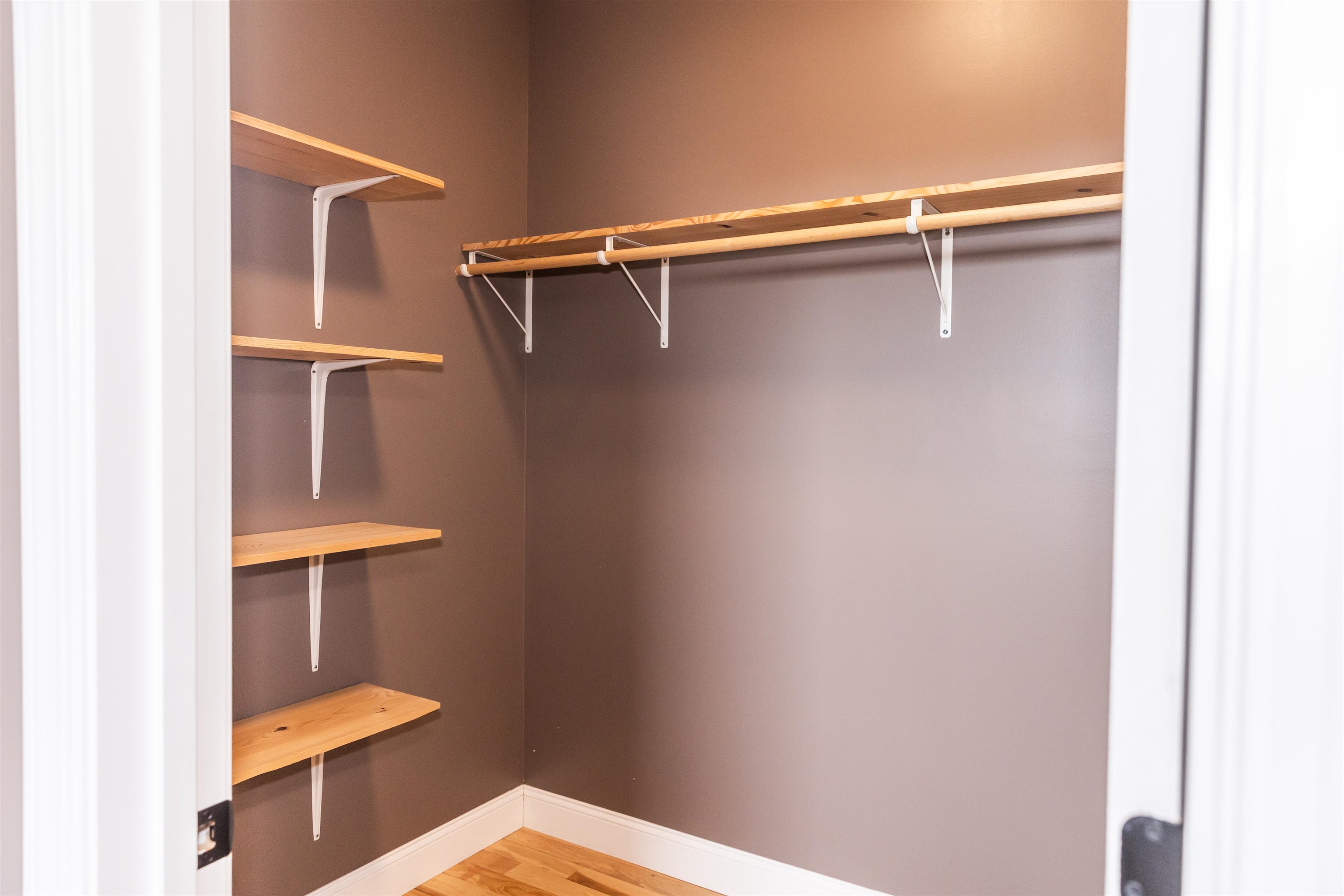 165 NE MARL RIDGE RD, LEXINGTON, Virginia 24450, 4 Bedrooms Bedrooms, ,3 BathroomsBathrooms,Residential,165 NE MARL RIDGE RD,674866 MLS # 674866