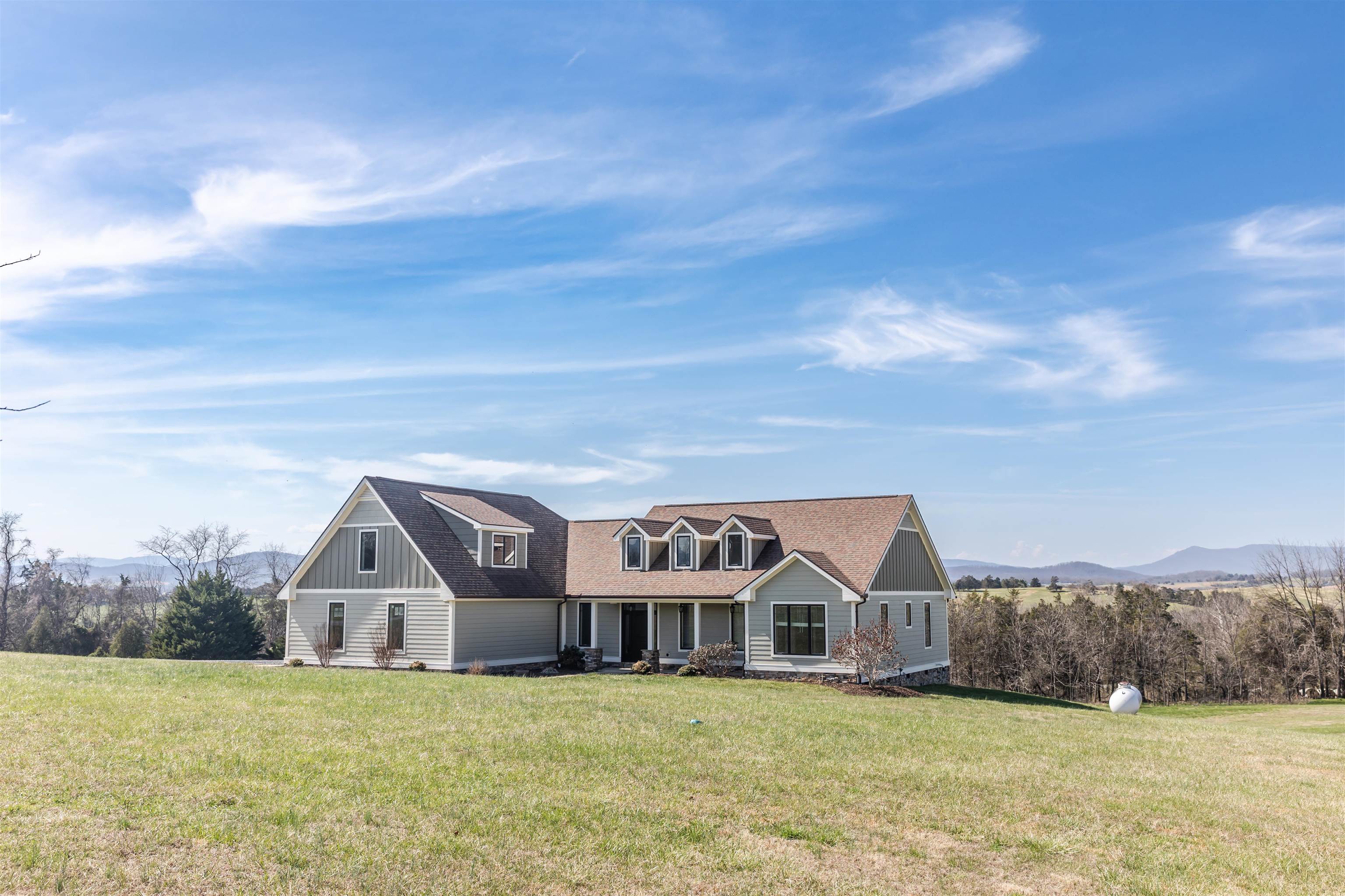 165 NE MARL RIDGE RD, LEXINGTON, Virginia 24450, 4 Bedrooms Bedrooms, ,3 BathroomsBathrooms,Residential,165 NE MARL RIDGE RD,674866 MLS # 674866