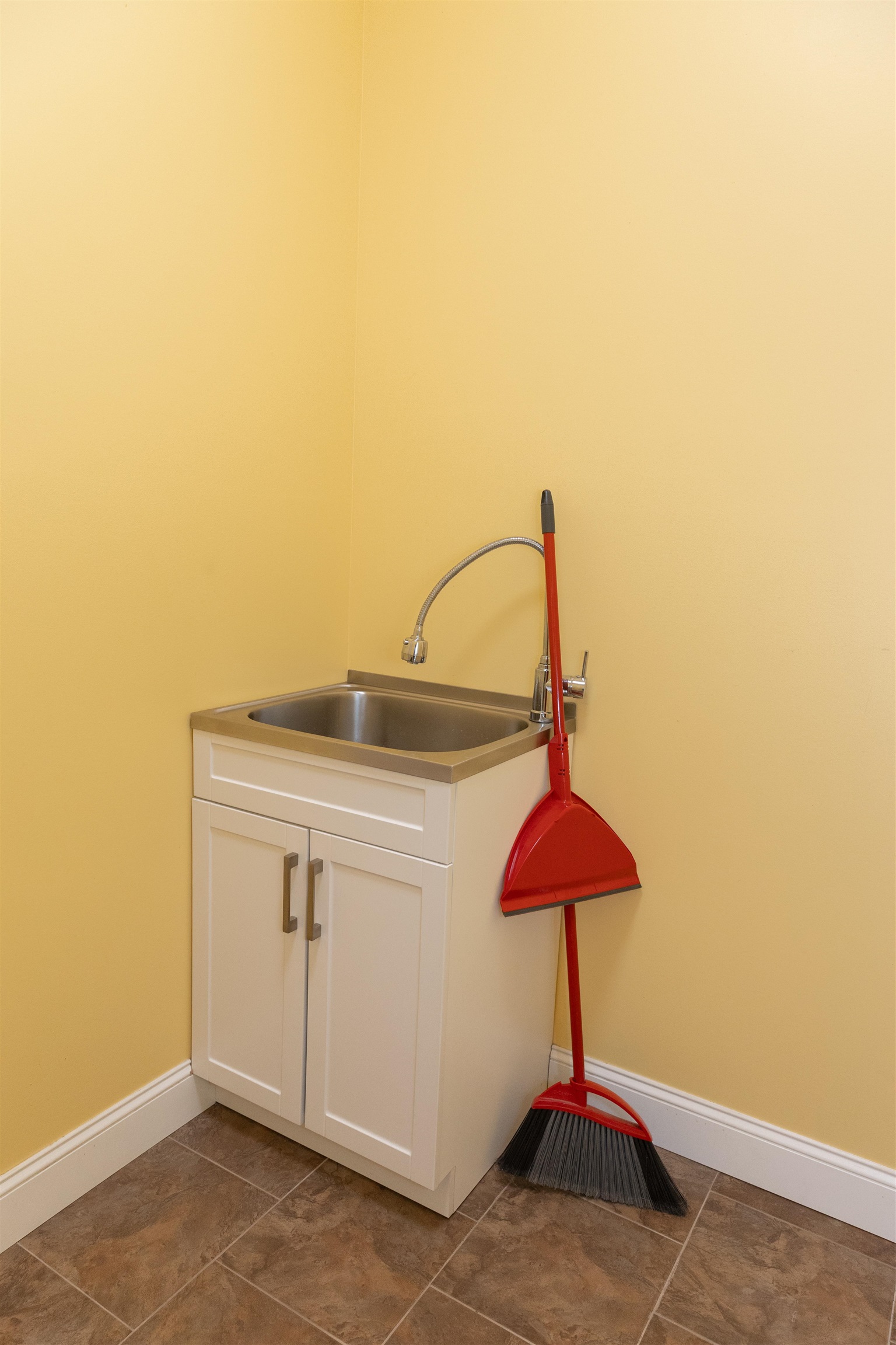 165 NE MARL RIDGE RD, LEXINGTON, Virginia 24450, 4 Bedrooms Bedrooms, ,3 BathroomsBathrooms,Residential,165 NE MARL RIDGE RD,674866 MLS # 674866