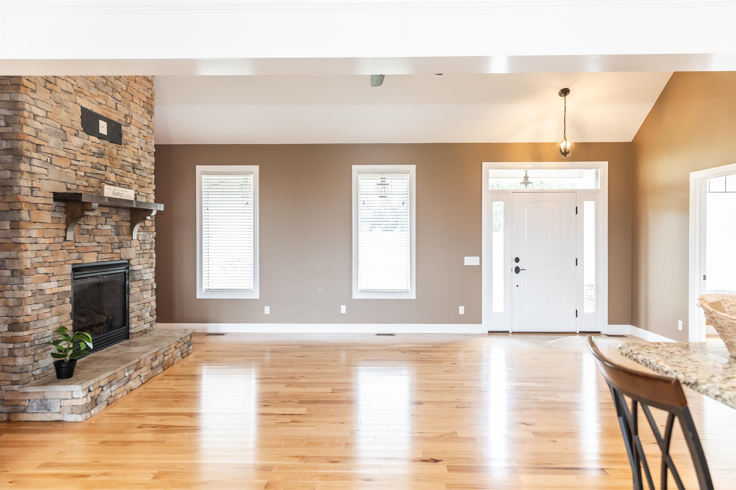 165 NE MARL RIDGE RD, LEXINGTON, Virginia 24450, 4 Bedrooms Bedrooms, ,3 BathroomsBathrooms,Residential,165 NE MARL RIDGE RD,674866 MLS # 674866