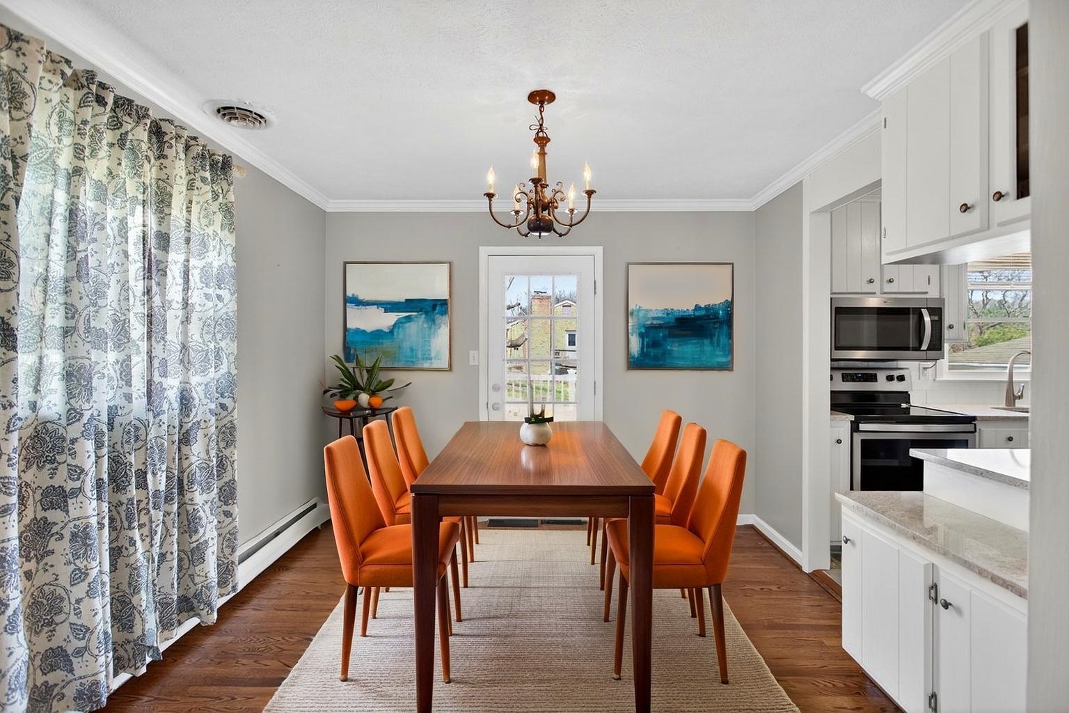 207 BURNLEY DR, STAUNTON, Virginia 24401, 4 Bedrooms Bedrooms, ,2 BathroomsBathrooms,Residential,207 BURNLEY DR,674871 MLS # 674871