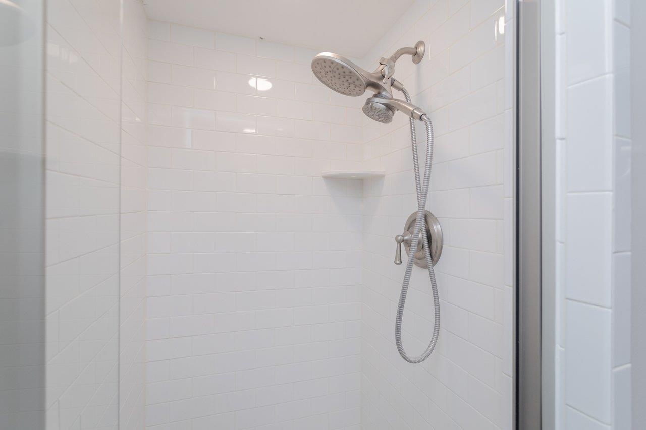 207 BURNLEY DR, STAUNTON, Virginia 24401, 4 Bedrooms Bedrooms, ,2 BathroomsBathrooms,Residential,207 BURNLEY DR,674871 MLS # 674871