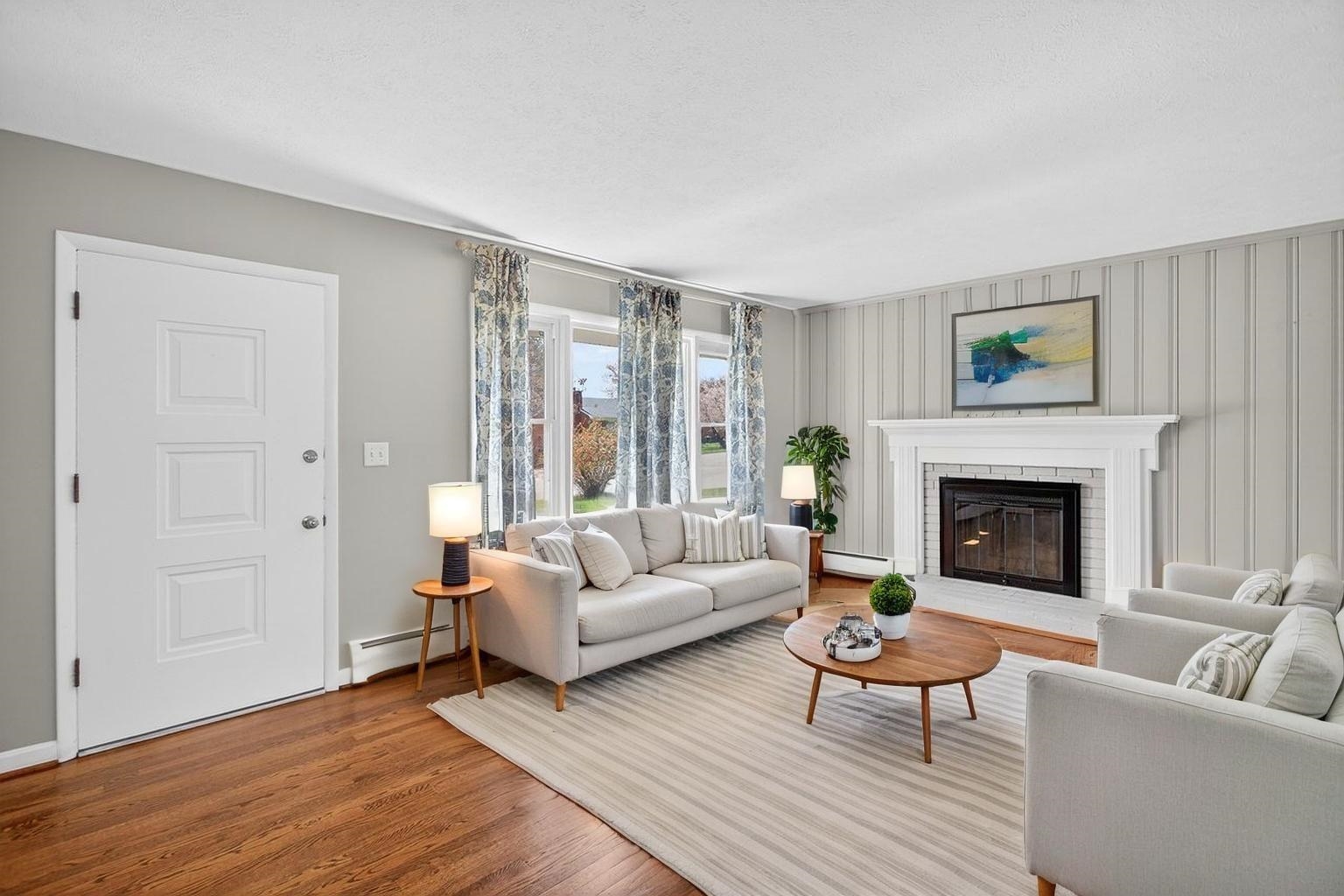 207 BURNLEY DR, STAUNTON, Virginia 24401, 4 Bedrooms Bedrooms, ,2 BathroomsBathrooms,Residential,207 BURNLEY DR,674871 MLS # 674871