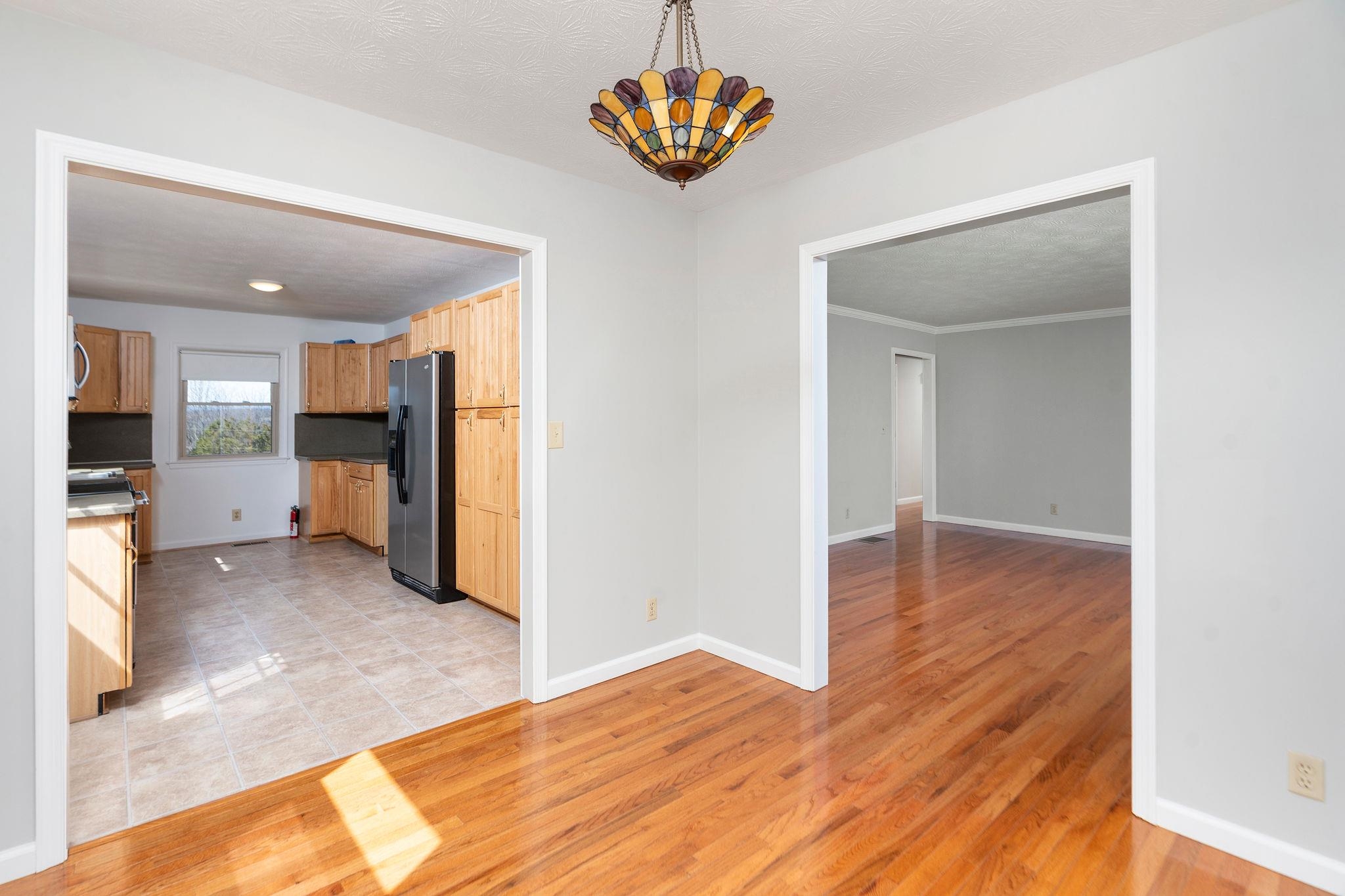 3869 SHUTTERLEE MILL RD, STAUNTON, Virginia 24401, 3 Bedrooms Bedrooms, ,2 BathroomsBathrooms,Residential,3869 SHUTTERLEE MILL RD,674875 MLS # 674875